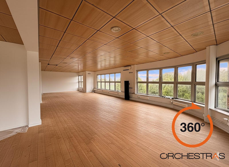 Bureau - 426 m²