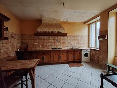 Maison - 86 m² - 4 pièces