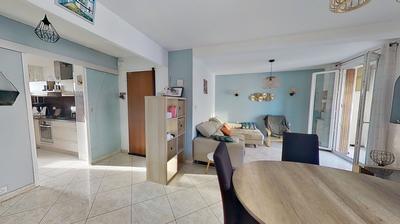 Appartement - 67 m² - 3 pièces