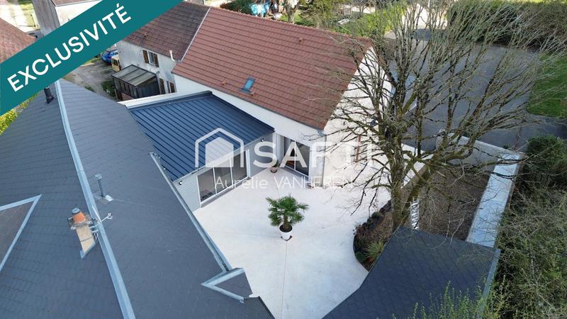 Maison - 232 m² - 9 pièces