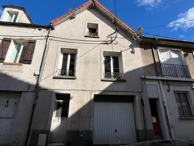 Maison de village - 70 m² - 1 pièce
