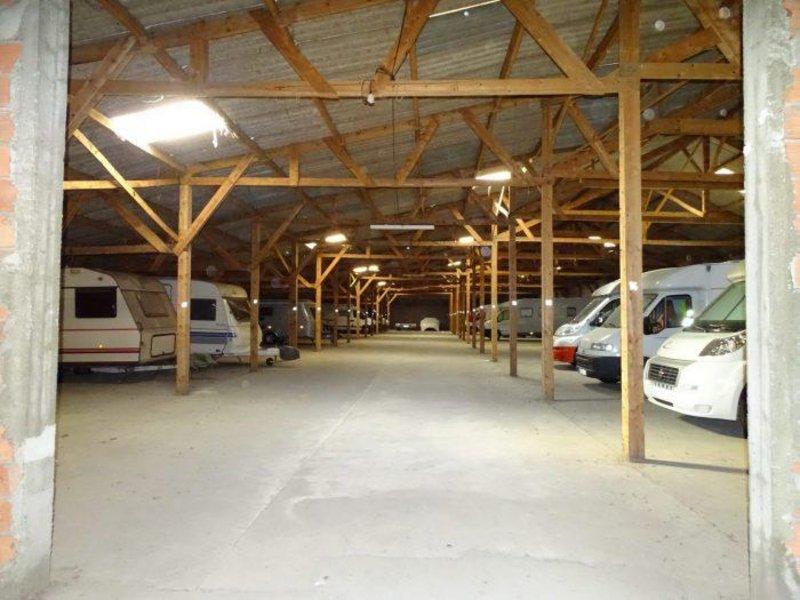 Parking - 3 217 m²