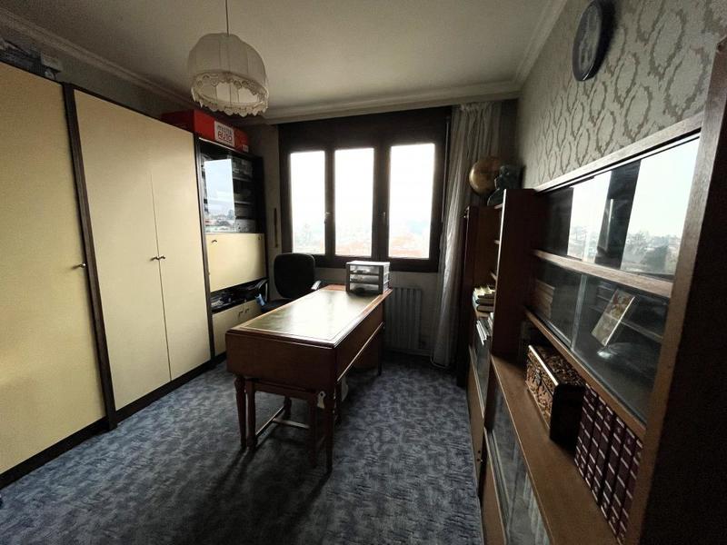 Appartement - 85 m² - 4 pièces