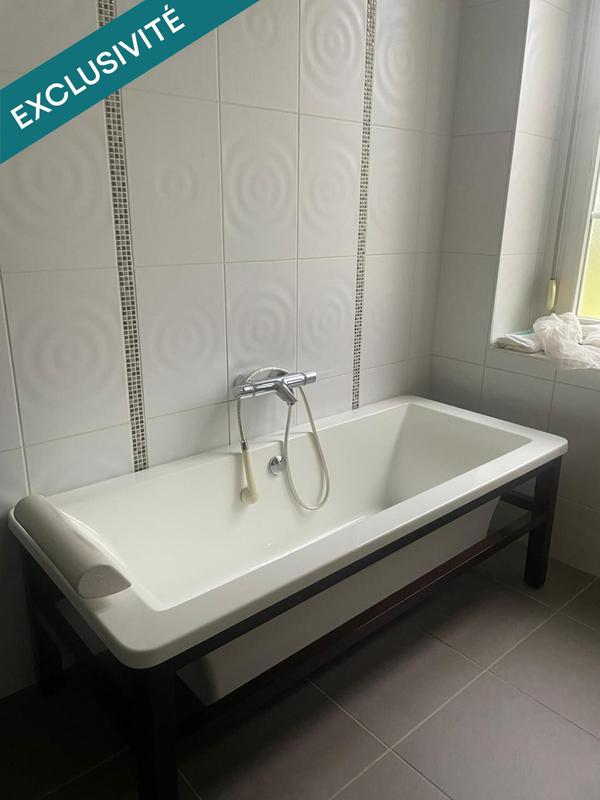 Appartement - 100 m² - 5 pièces