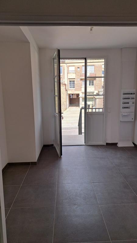 Loft - 175 m² - 6 pièces