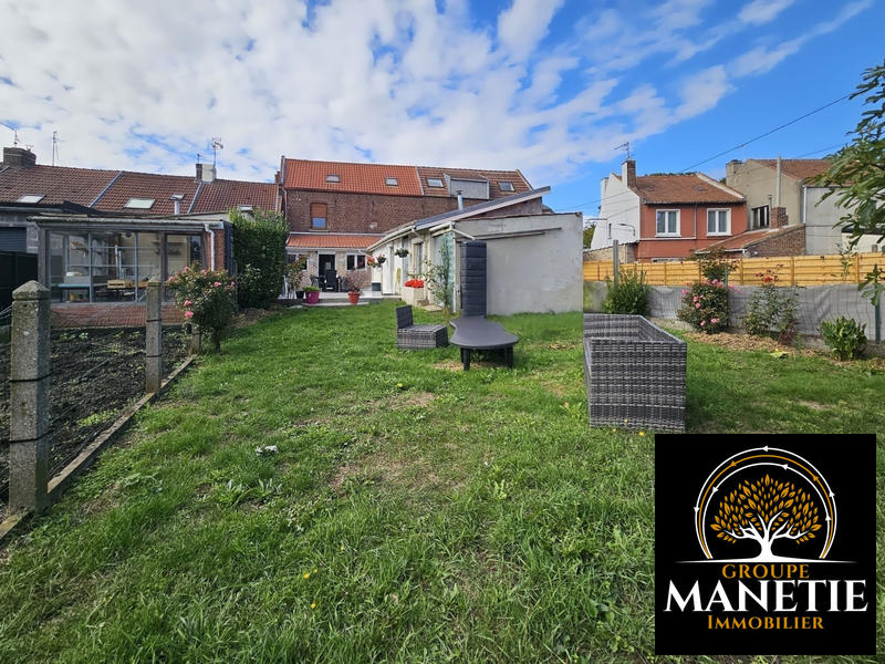 Maison - 182 m² - 7 pièces