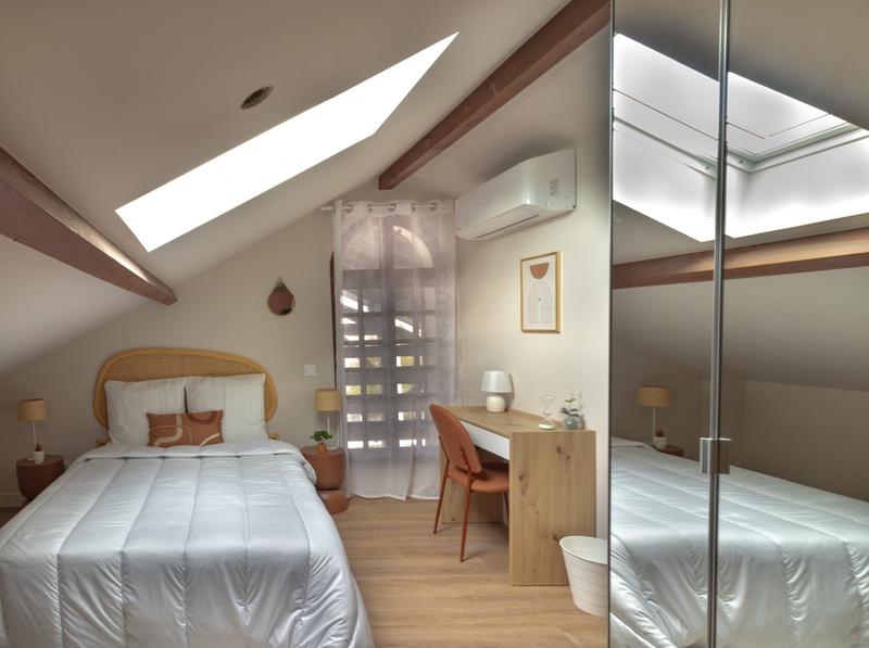 Maison - 296 m² - 15 pièces