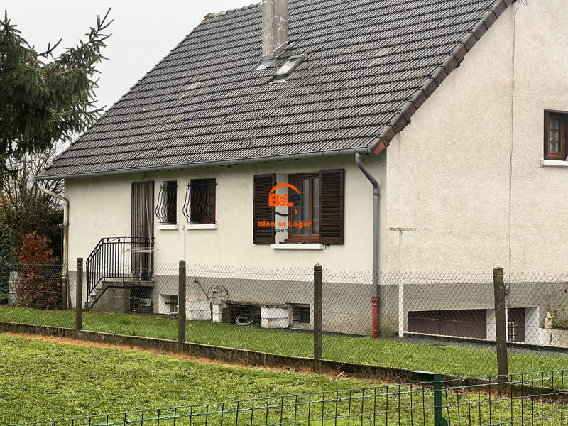 Maison traditionnelle - 144 m² - 6 pièces