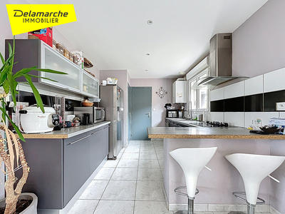 Maison - 85 m² - 5 pièces