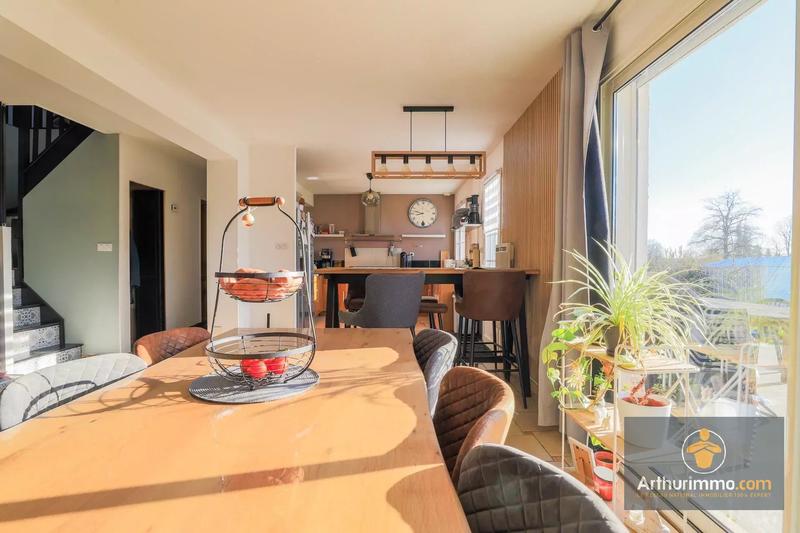 Maison - 122 m² - 7 pièces