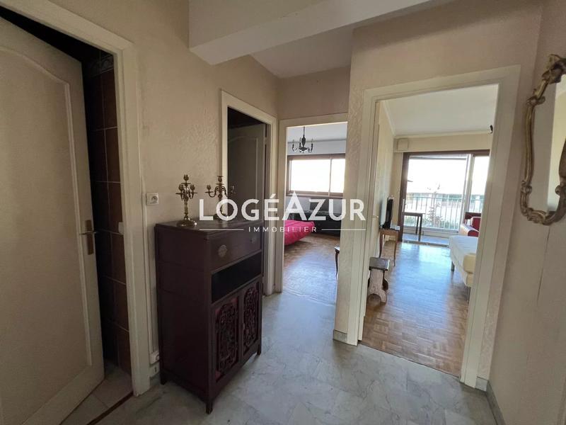 Appartement - 91 m² - 3 pièces