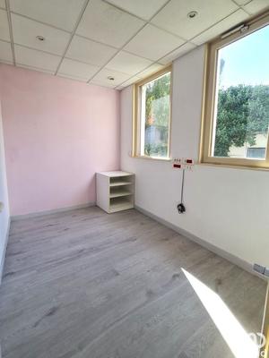 Local commercial - 65 m²