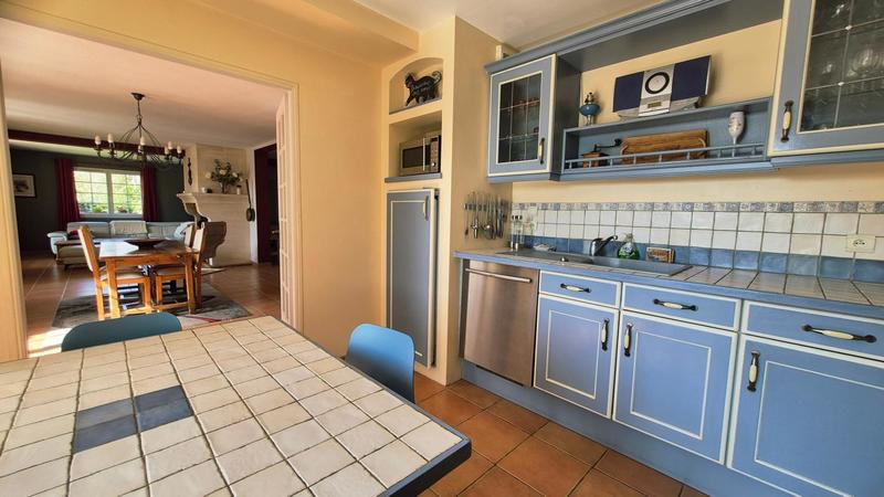 Maison - 150 m² - 4 pièces