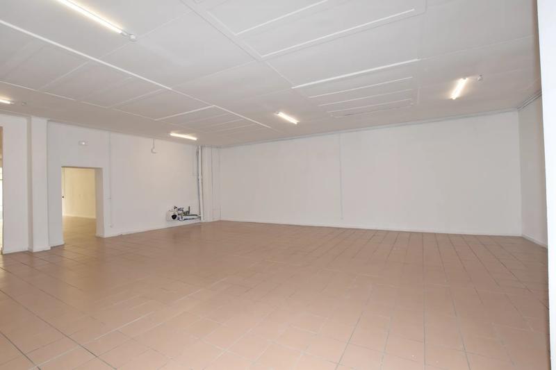 Local commercial - 192 m² - 4 pièces
