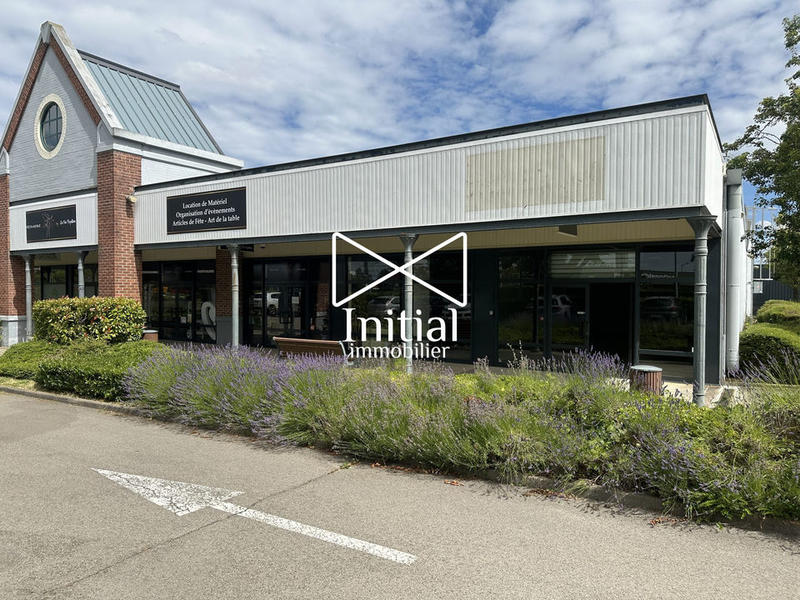 Local commercial - 166 m²