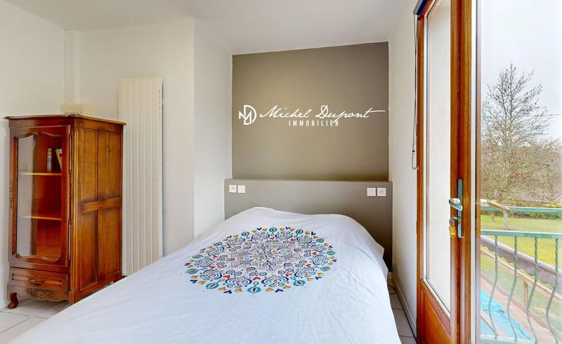 Maison - 410 m² - 20 pièces