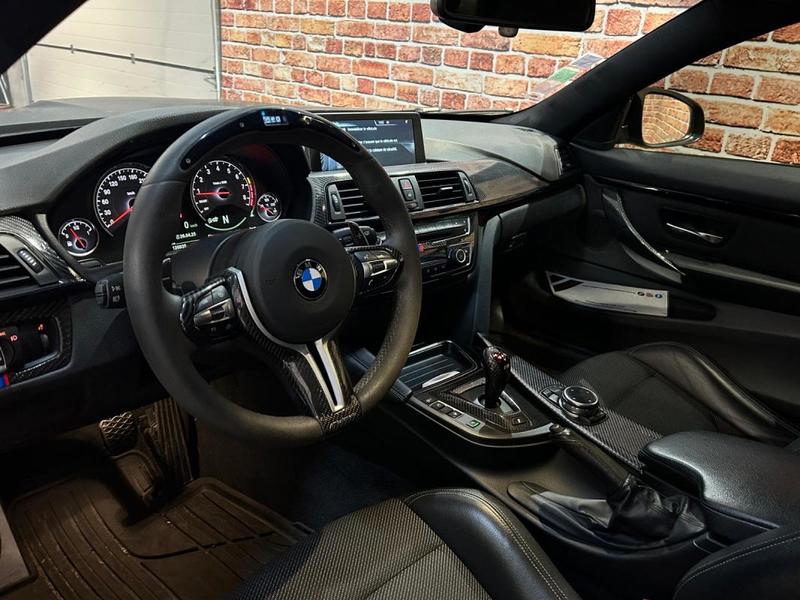 Bmw M4 Coupé 430ch 6 cylindres en ligne bi-turbo pack Carbone