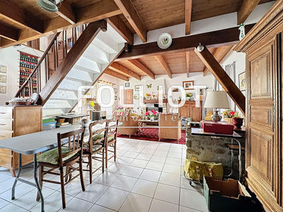 Maison - 135 m² - 7 pièces