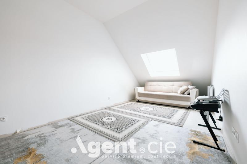 Maison traditionnelle - 150 m² - 7 pièces