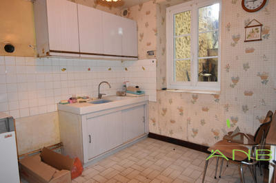 Maison - 120 m² - 9 pièces