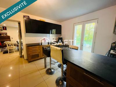 Maison - 127 m² - 5 pièces