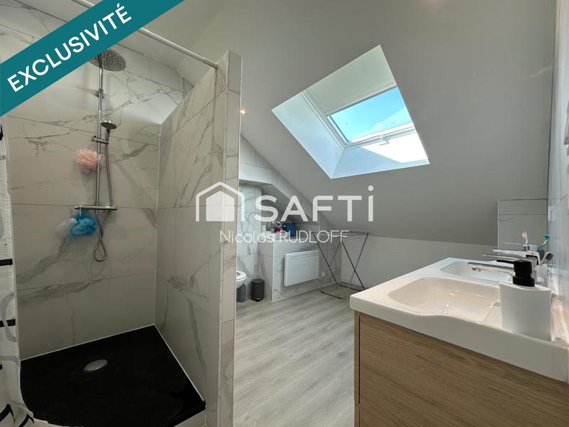 Maison - 180 m² - 8 pièces