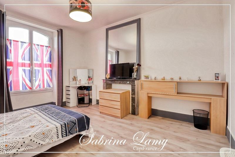 Maison de maîtres - 164 m² - 8 pièces