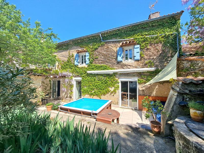 Maison - 180 m² - 6 pièces