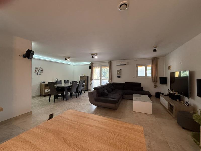 Maison - 158 m² - 5 pièces