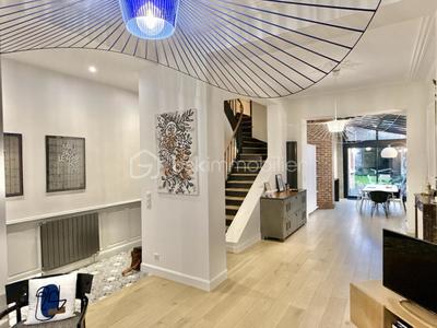 Maison bourgeoise - 170 m² - 6 pièces