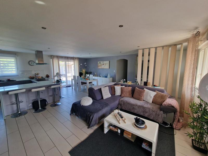 Maison - 125 m² - 5 pièces