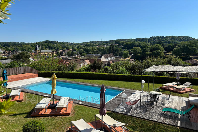 Maison chambre d'hôtes - 380 m² - 10 pièces