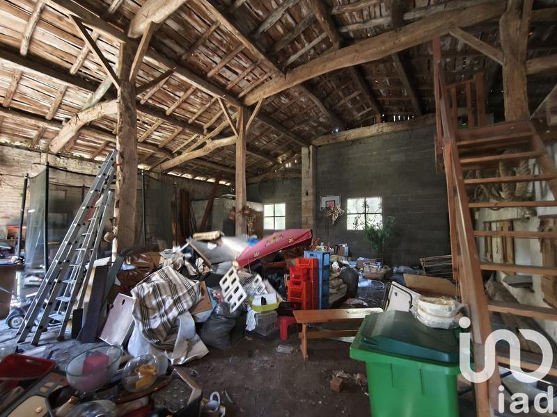 Maison - 240 m² - 8 pièces