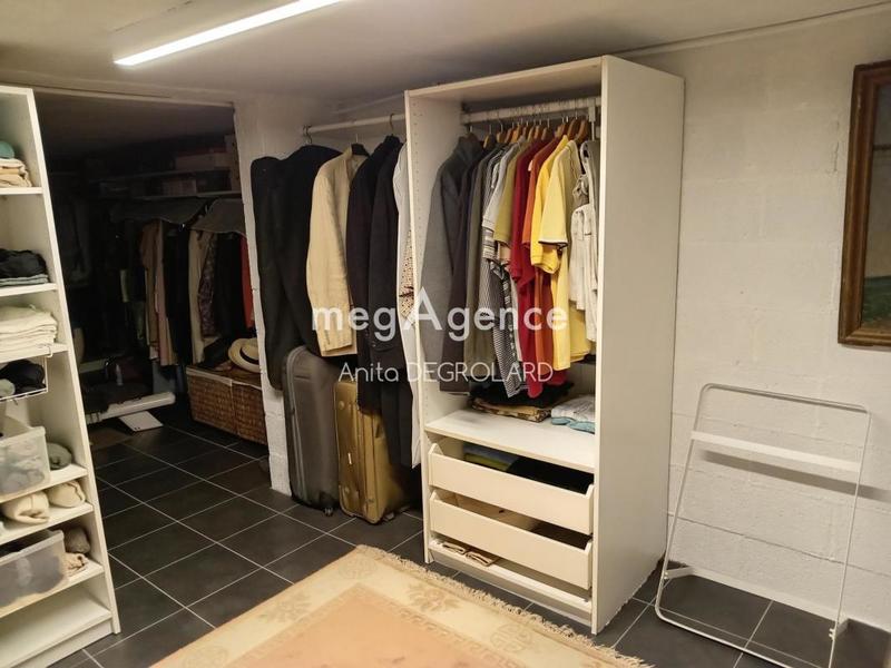 Maison - 200 m² - 5 pièces