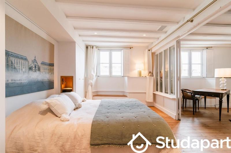 Appartement - 80 m² - 3 pièces