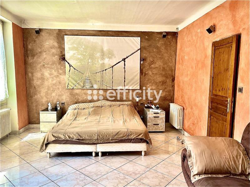 Maison - 118 m² - 6 pièces