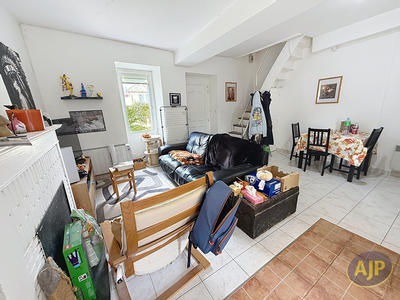 Maison - 64 m² - 3 pièces