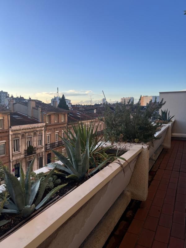 Appartement - 57 m² - 2 pièces