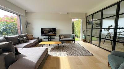 Maison - 181 m² - 6 pièces