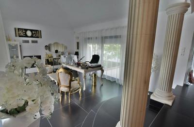 Maison - 167 m² - 7 pièces