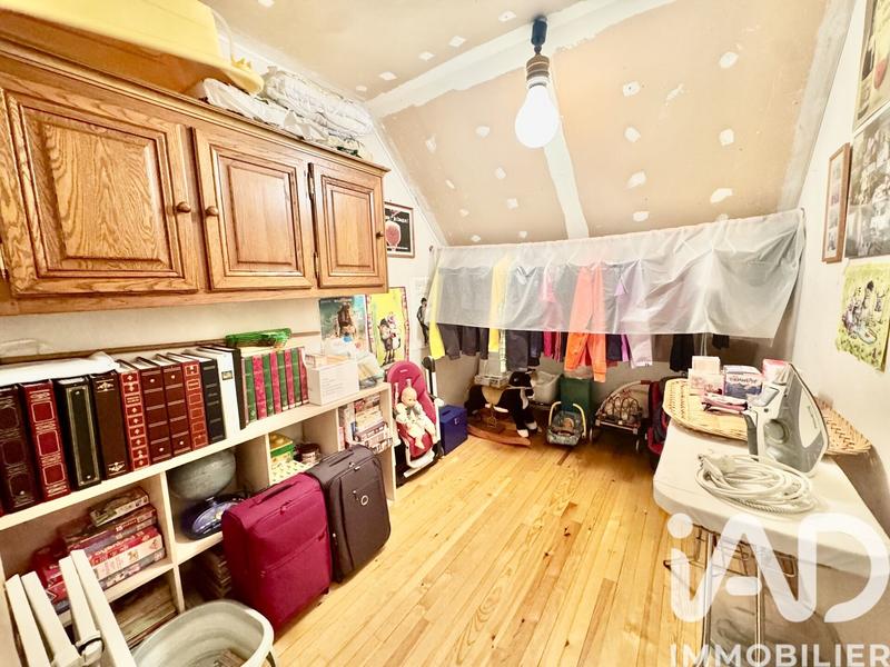 Maison - 286 m² - 9 pièces