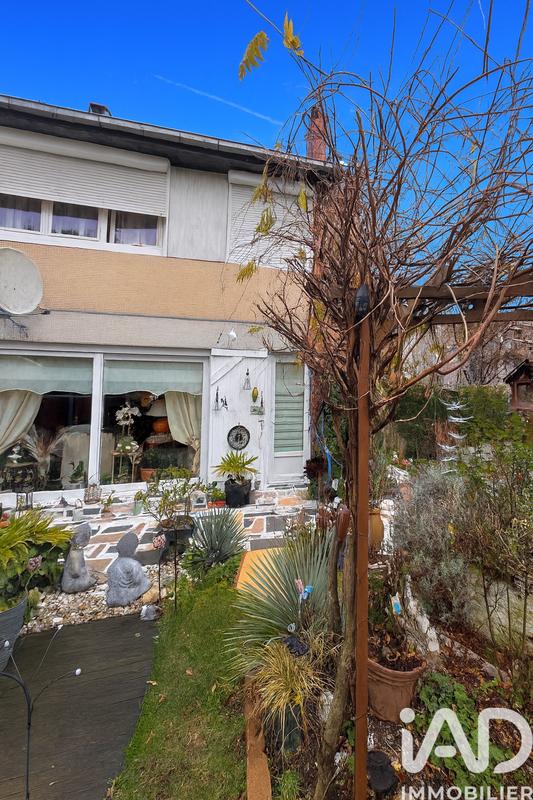 Maison - 84 m² - 4 pièces