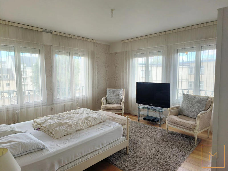 Appartement - 147 m² - 4 pièces