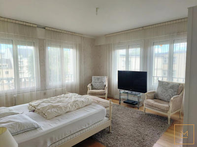 Appartement - 147 m² - 4 pièces