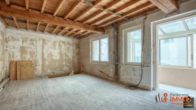 Maison - 85 m² - 5 pièces