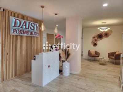 Bureau - 170 m² - 7 pièces