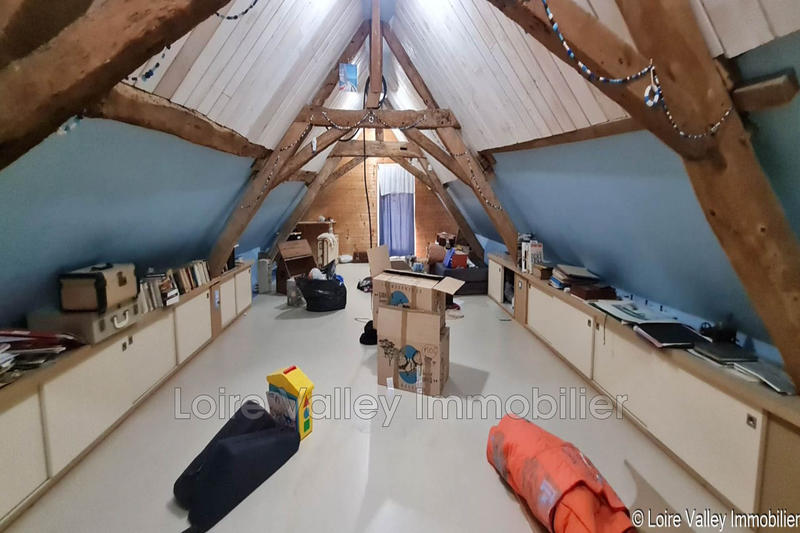 Maison - 246 m² - 10 pièces