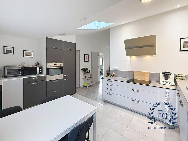 Appartement - 67 m² - 3 pièces