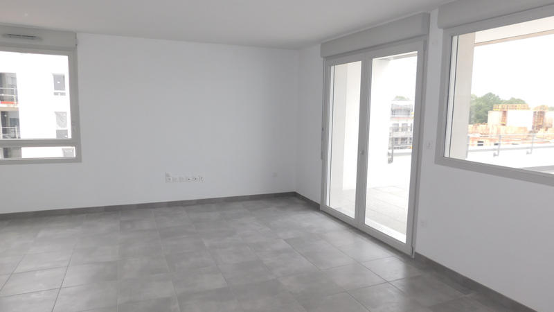 Appartement - 75 m² - 3 pièces
