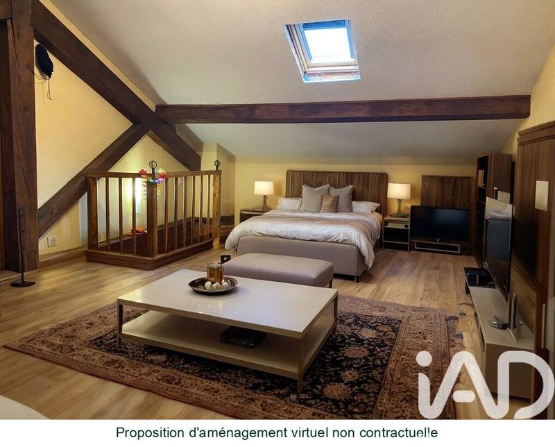 Maison - 169 m² - 8 pièces